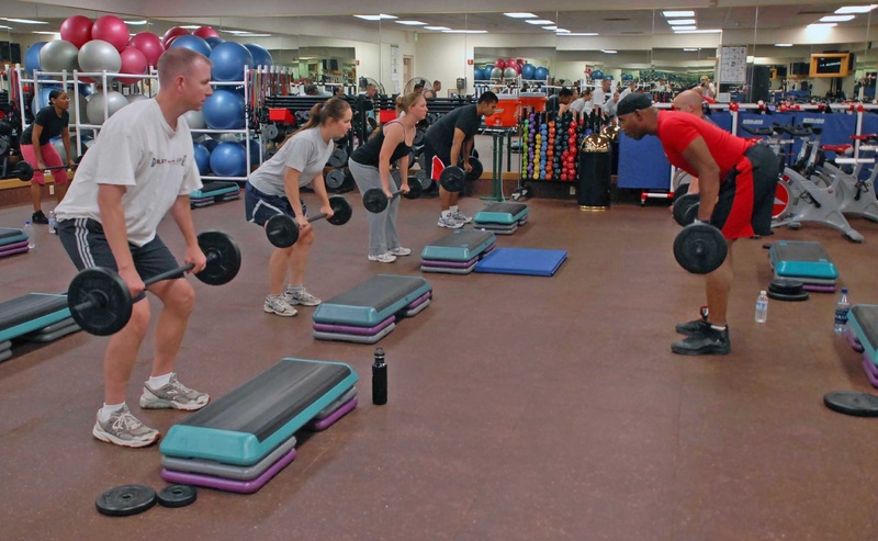 structure-group-people-sport-young-training-715253-pxhere.com
