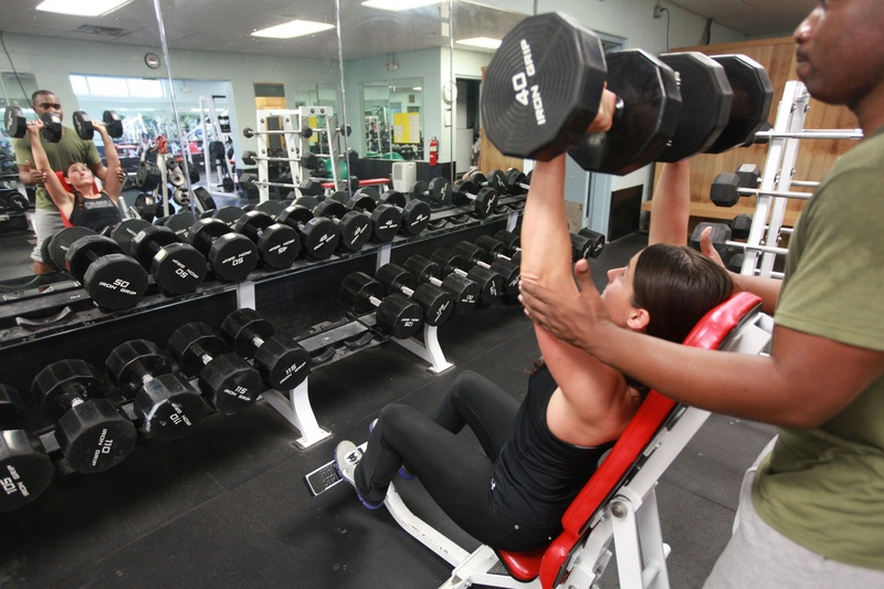 structure-woman-sport-female-young-room-903193-pxhere.com